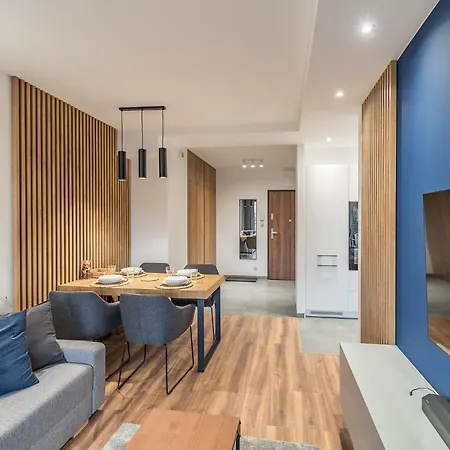 Krakow Business Suite - 47M2, Balcony And Parking By Rentujemy Exterior photo