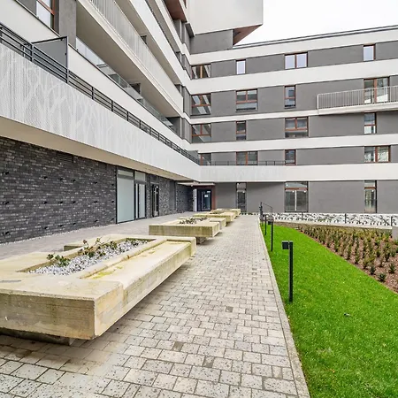 Krakow Business Suite - 47M2, Balcony And Parking By Rentujemy Exterior photo