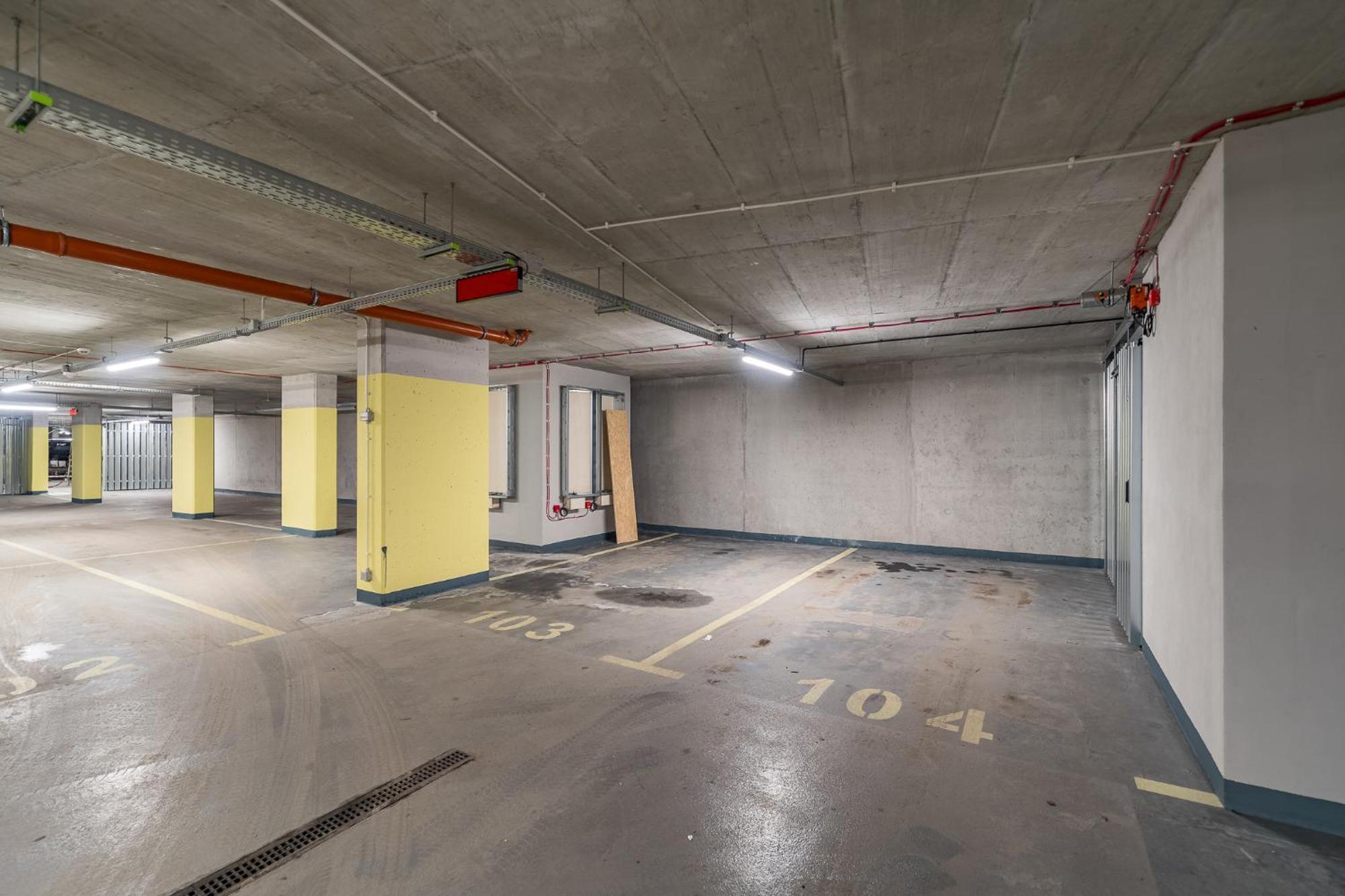 Apartment Business - 47m2, Balcony And Parking By Rentujemy Krakow