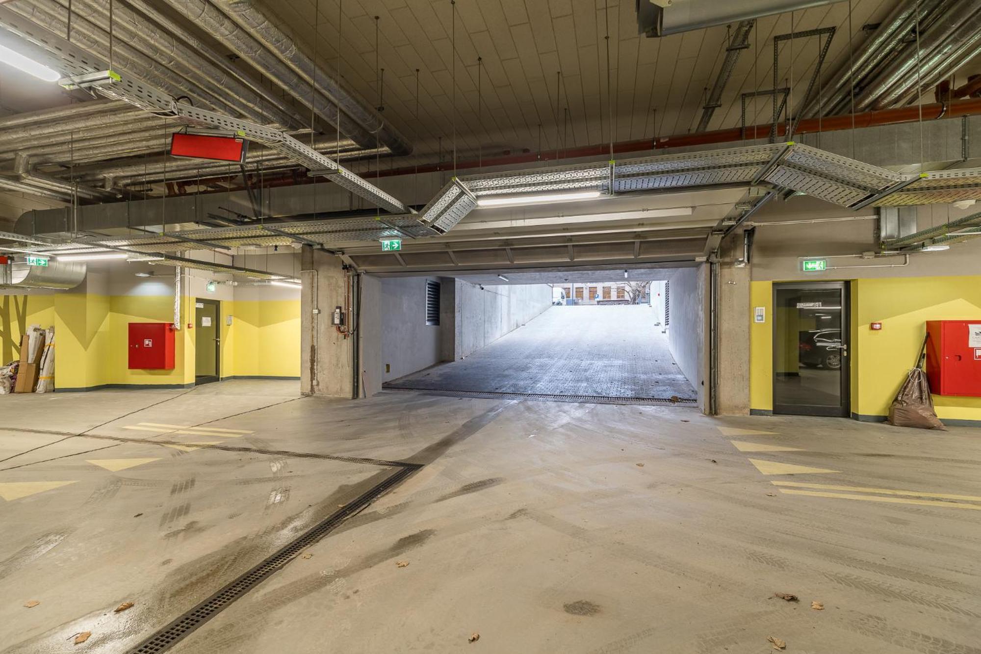 Business - 47m2, Balcony And Parking By Rentujemy Apartment